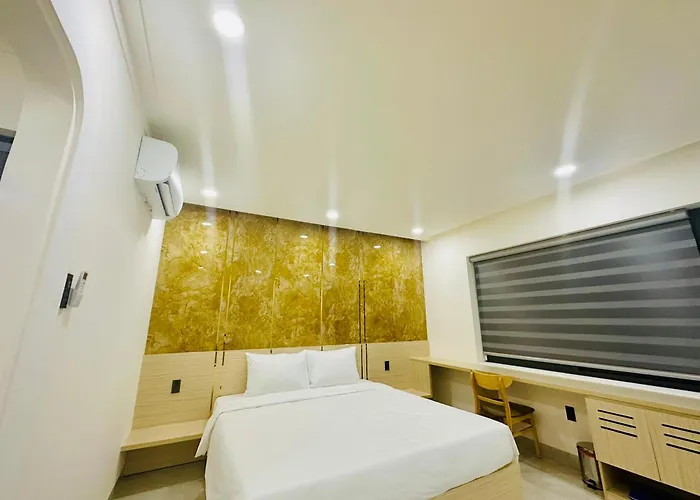 24 Gold Khách sạn