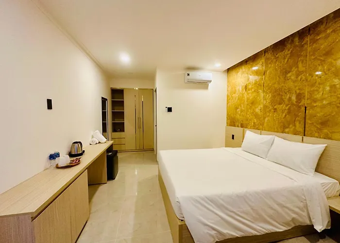 24 Gold Khách sạn