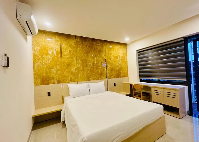 Khách sạn 24 Gold 2*